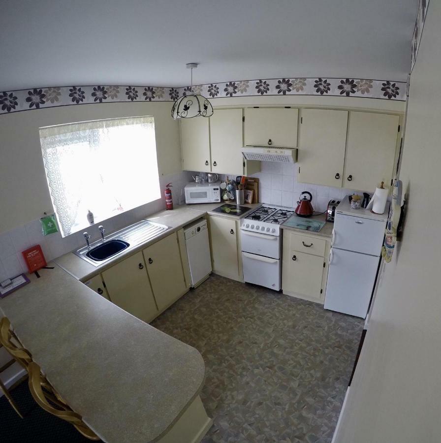 Cosy Keel Cottage ภายนอก รูปภาพ